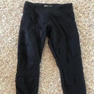 Forever 21 capris leggings